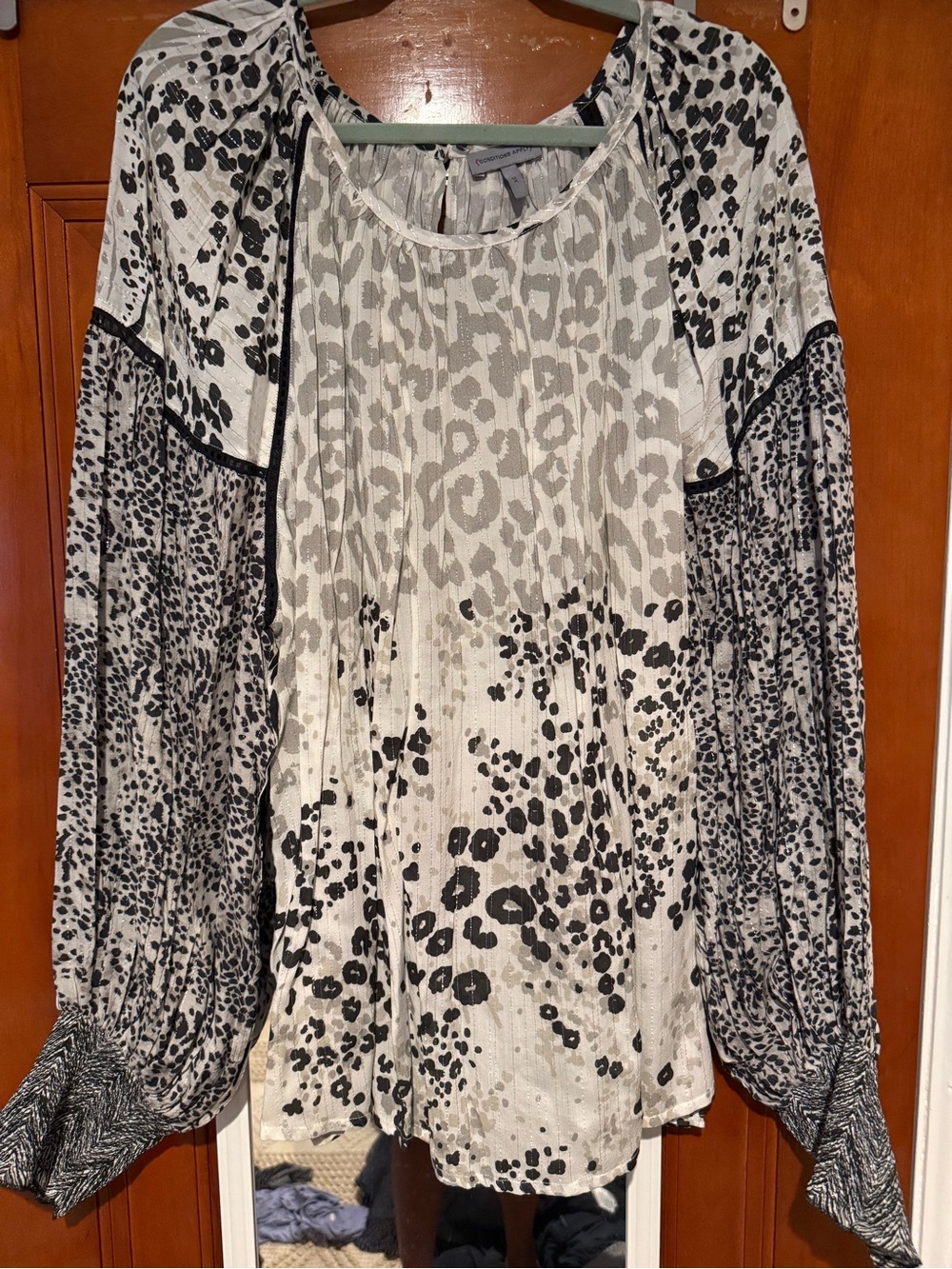 Anthropologie Womens Long Sleeve Animal Print Blouse - Black/White